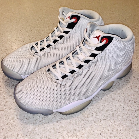 jordan horizon low pure platinum